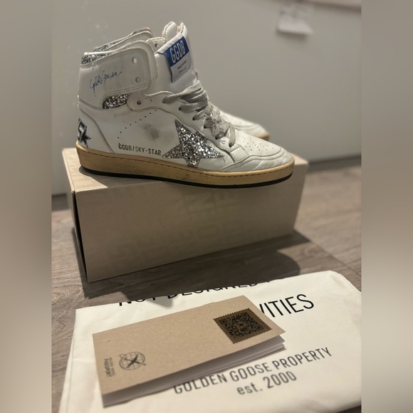 Golden Goose - SKY ⭐️. Sold !!!! - Picture 6 of 17